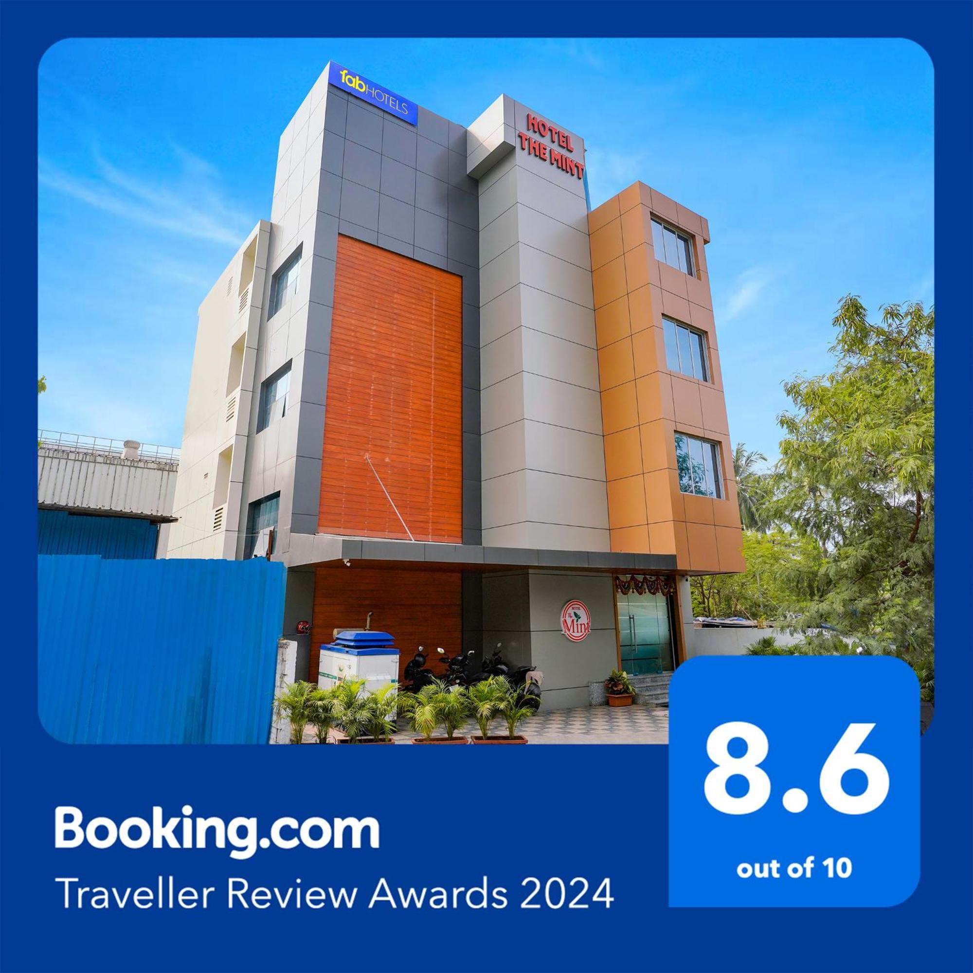 Fabhotel The Mint Мумбай Екстериор снимка